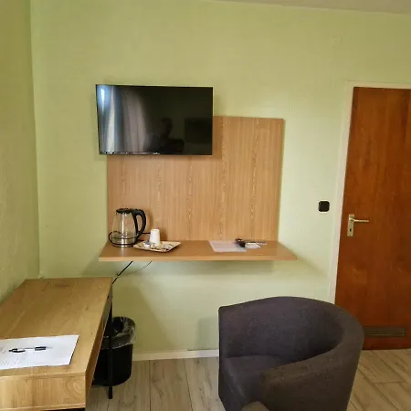 Pb בית הארחה